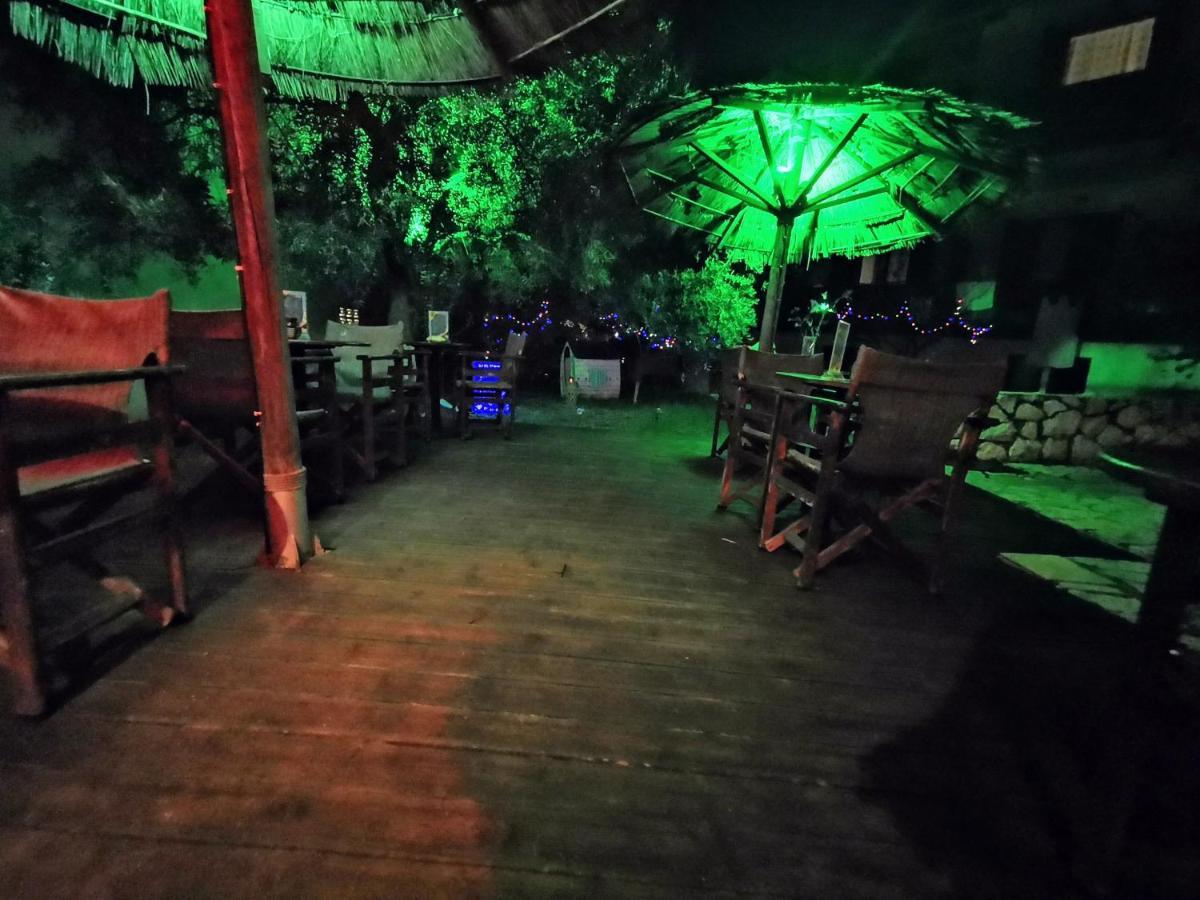 Iris Studios Agios Nikitas Exterior photo
