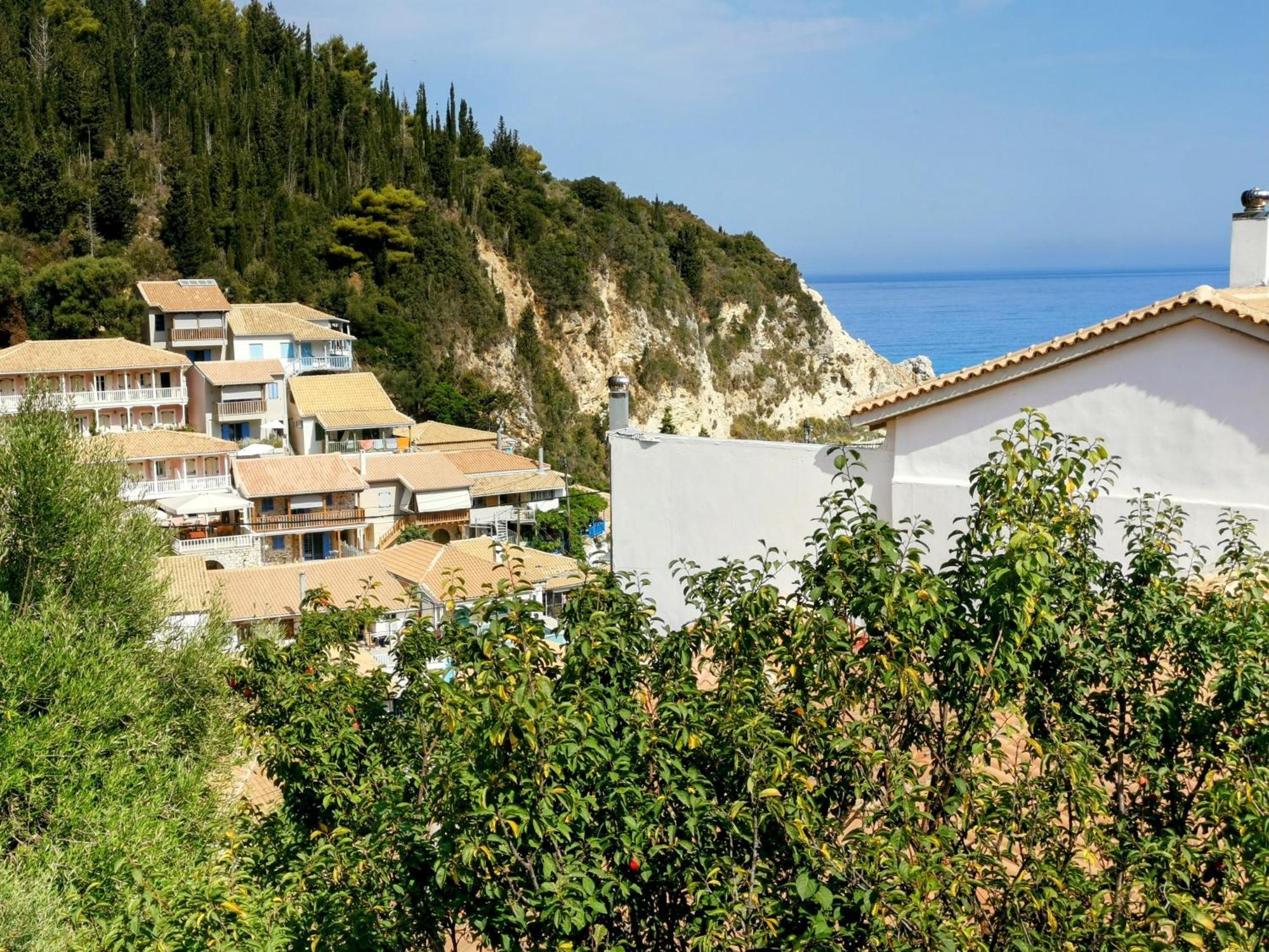 Iris Studios Agios Nikitas Exterior photo